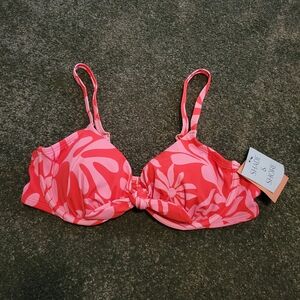 36c Red and Pink Floral Bikini Top